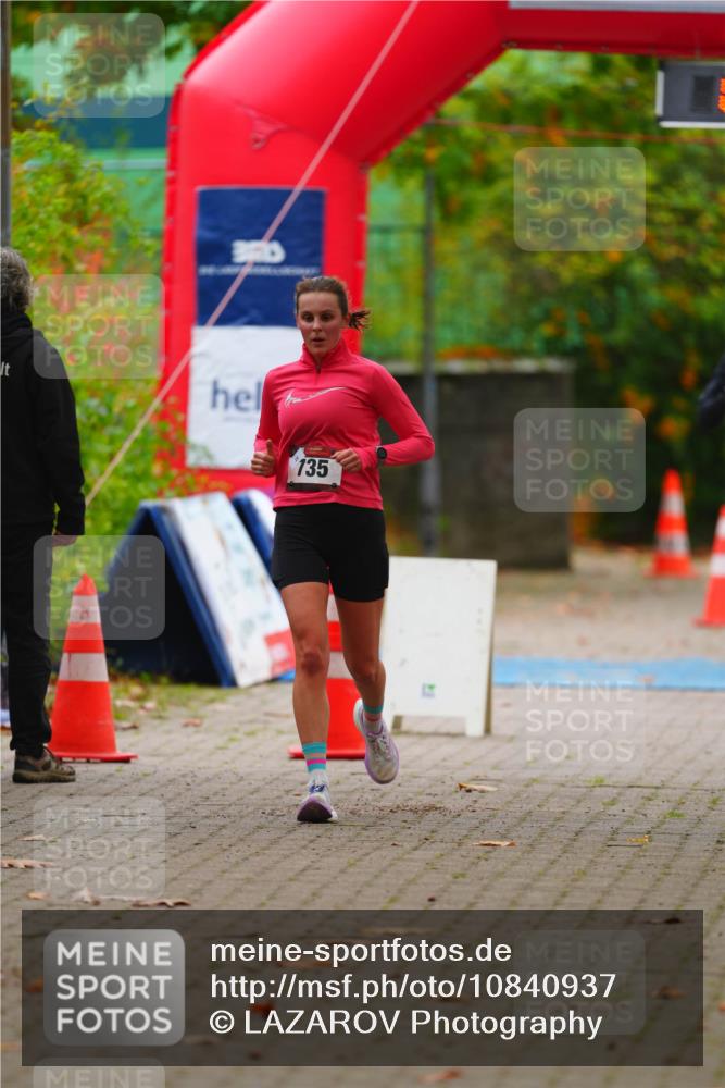 11.10.2026 - Bramfelder Halbmarathon 2026 LAZAROV Photography http://msf.ph/oto/10840937 11.10.2026 10:01:47 Laufen 135 meine-sportfotos.de