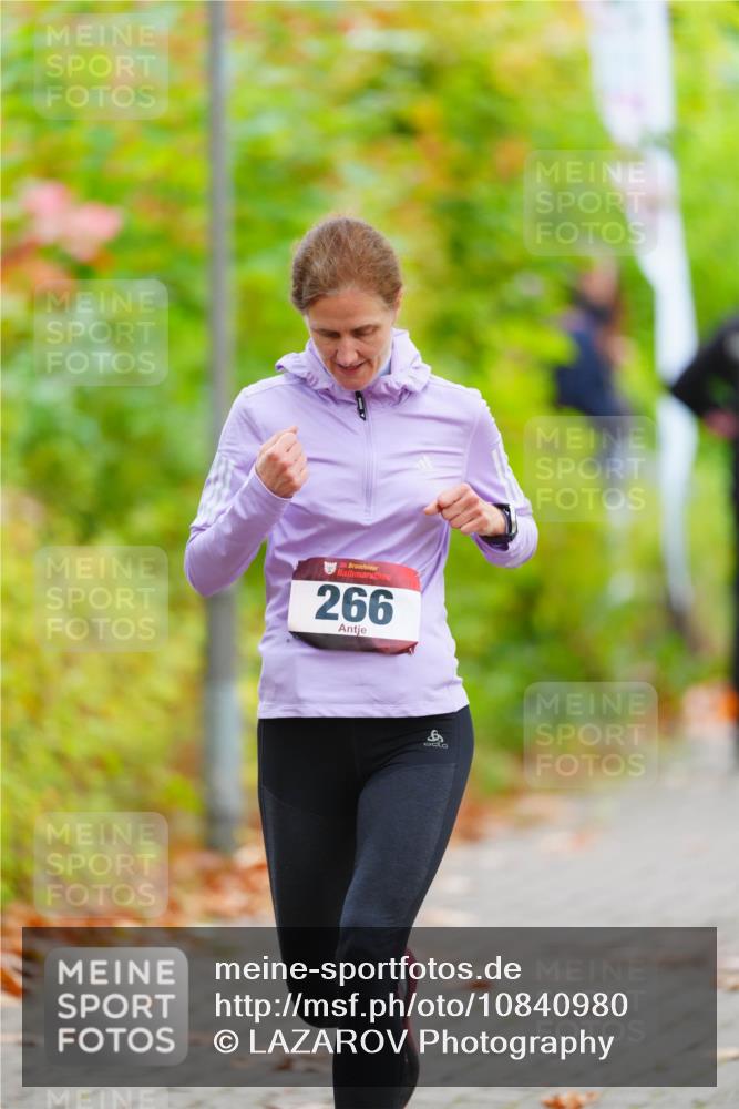 11.10.2026 - Bramfelder Halbmarathon 2026 LAZAROV Photography http://msf.ph/oto/10840980 11.10.2026 10:02:18 Laufen 35, 266 meine-sportfotos.de