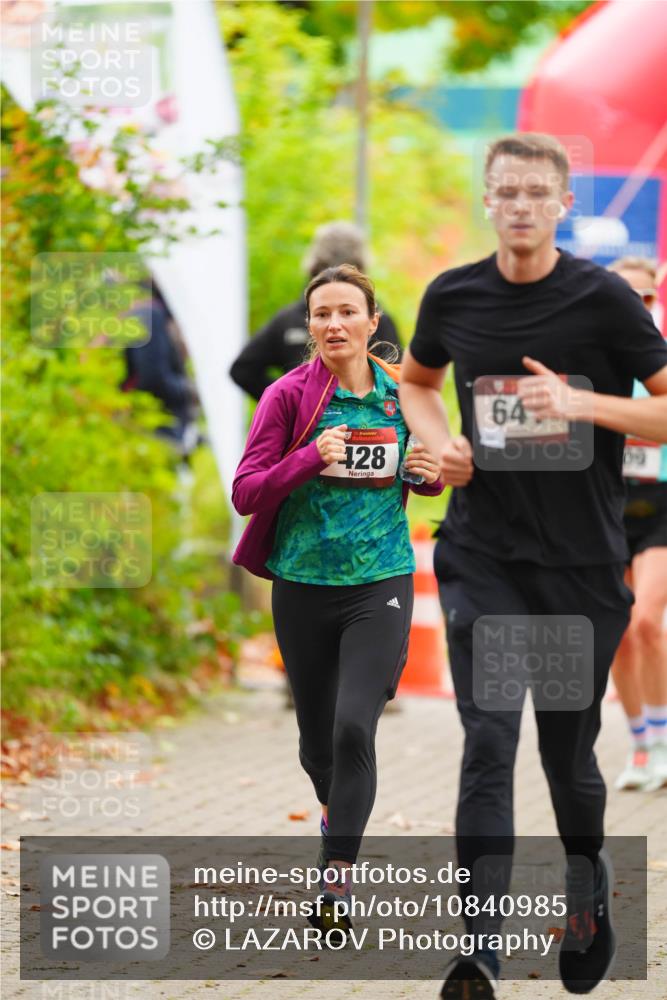 11.10.2026 - Bramfelder Halbmarathon 2026 LAZAROV Photography http://msf.ph/oto/10840985 11.10.2026 10:02:25 Laufen 428, 647 meine-sportfotos.de