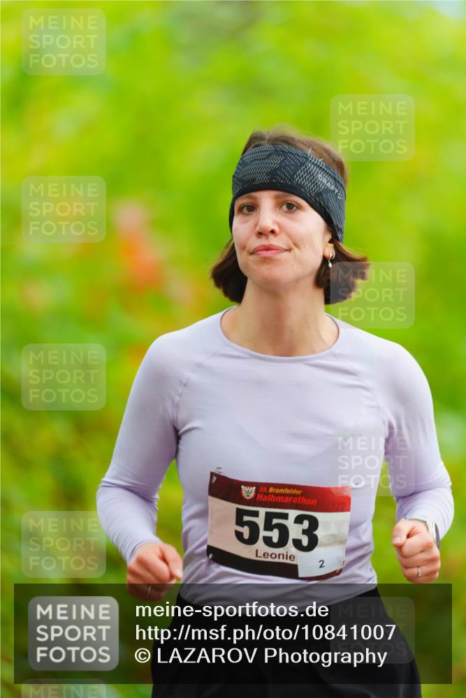 11.10.2026 - Bramfelder Halbmarathon 2026 LAZAROV Photography http://msf.ph/oto/10841007 11.10.2026 10:02:37 Laufen 35, 553, 2 meine-sportfotos.de