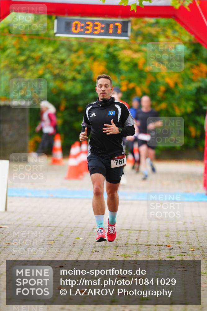 11.10.2026 - Bramfelder Halbmarathon 2026 LAZAROV Photography http://msf.ph/oto/10841029 11.10.2026 10:03:15 Laufen 0, 33, 17, 761 meine-sportfotos.de