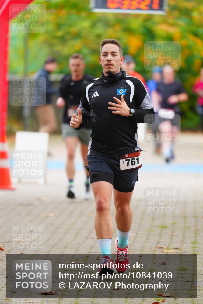 11.10.2026 - Bramfelder Halbmarathon 2026 LAZAROV Photography http://msf.ph/oto/10841039 11.10.2026 10:03:19 Laufen 35, 761 meine-sportfotos.de