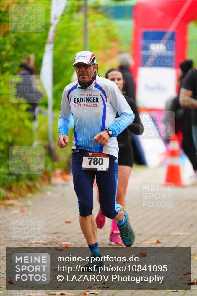 11.10.2026 - Bramfelder Halbmarathon 2026 LAZAROV Photography http://msf.ph/oto/10841095 11.10.2026 10:03:55 Laufen 780, 21 meine-sportfotos.de