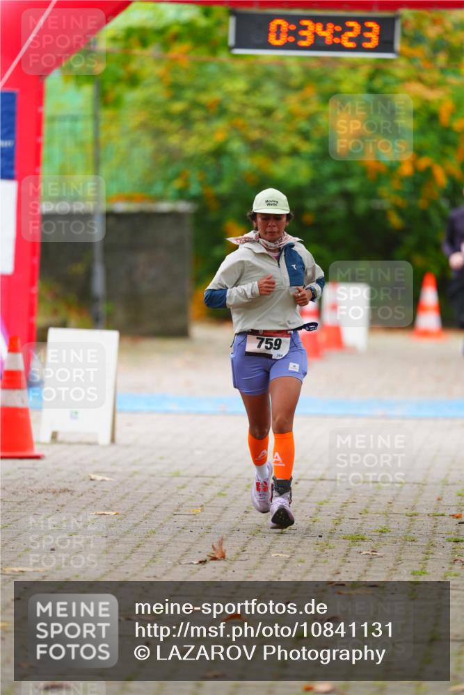 11.10.2026 - Bramfelder Halbmarathon 2026 LAZAROV Photography http://msf.ph/oto/10841131 11.10.2026 10:04:21 Laufen 0, 34, 23, 759 meine-sportfotos.de