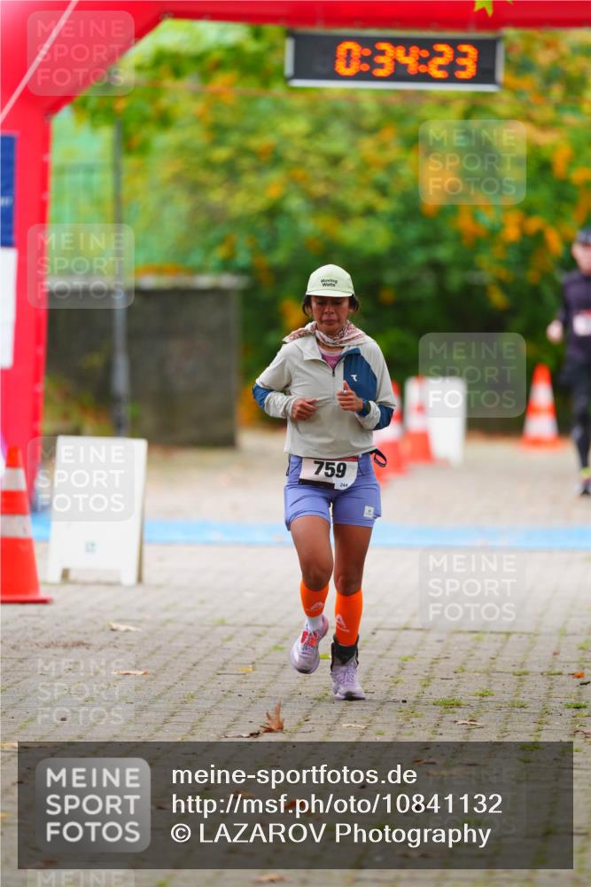 11.10.2026 - Bramfelder Halbmarathon 2026 LAZAROV Photography http://msf.ph/oto/10841132 11.10.2026 10:04:21 Laufen 0, 34, 23, 759, 244 meine-sportfotos.de