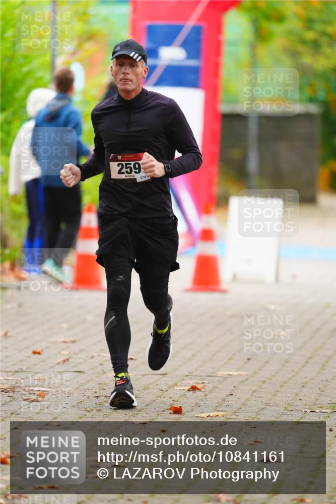 11.10.2026 - Bramfelder Halbmarathon 2026 LAZAROV Photography http://msf.ph/oto/10841161 11.10.2026 10:04:32 Laufen 259, 274 meine-sportfotos.de