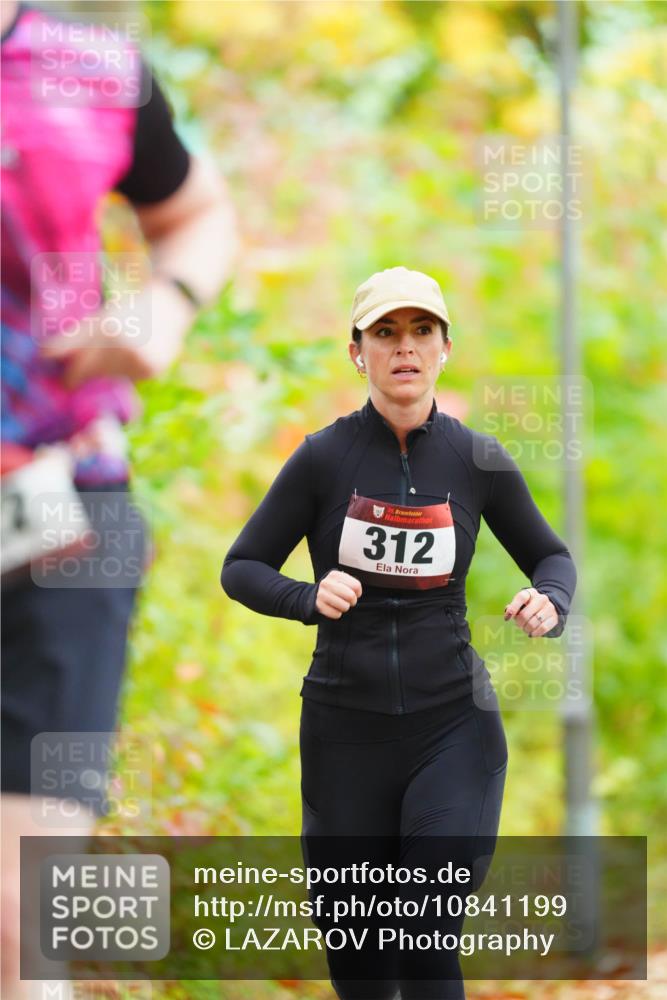 11.10.2026 - Bramfelder Halbmarathon 2026 LAZAROV Photography http://msf.ph/oto/10841199 11.10.2026 10:04:58 Laufen 312 meine-sportfotos.de