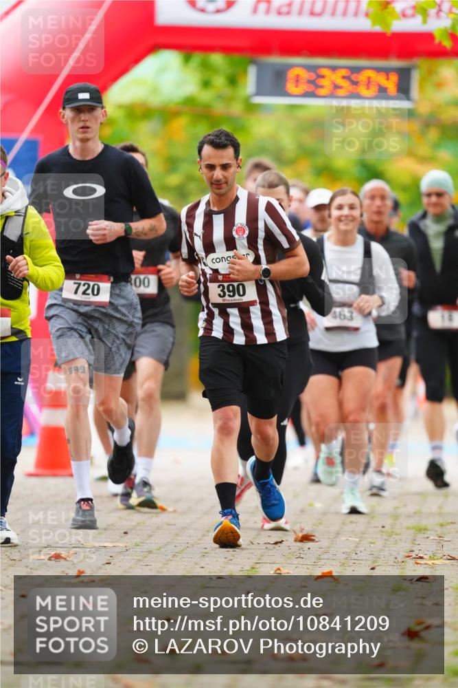 11.10.2026 - Bramfelder Halbmarathon 2026 LAZAROV Photography http://msf.ph/oto/10841209 11.10.2026 10:05:02 Laufen 0, 35, 04, 720, 00, 390, 463, 999 meine-sportfotos.de