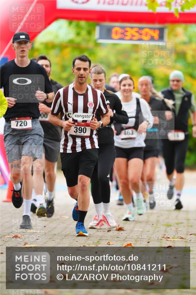 11.10.2026 - Bramfelder Halbmarathon 2026 LAZAROV Photography http://msf.ph/oto/10841211 11.10.2026 10:05:02 Laufen 0, 35, 04, 720, 00, 390, 999, 463 meine-sportfotos.de