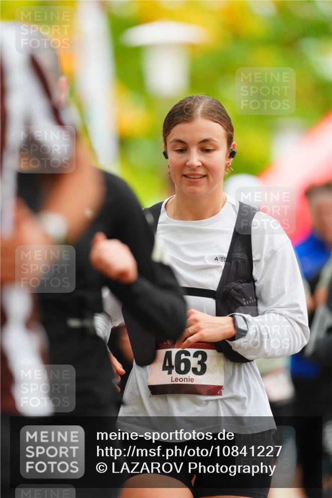 11.10.2026 - Bramfelder Halbmarathon 2026 LAZAROV Photography http://msf.ph/oto/10841227 11.10.2026 10:05:09 Laufen 463 meine-sportfotos.de
