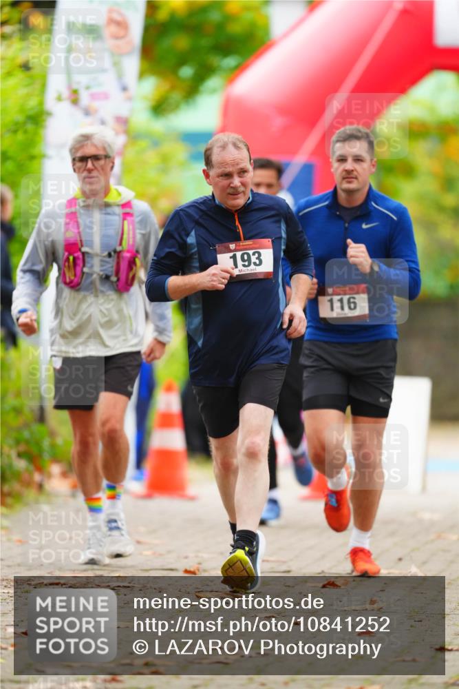 11.10.2026 - Bramfelder Halbmarathon 2026 LAZAROV Photography http://msf.ph/oto/10841252 11.10.2026 10:05:26 Laufen 6, 193, 116 meine-sportfotos.de