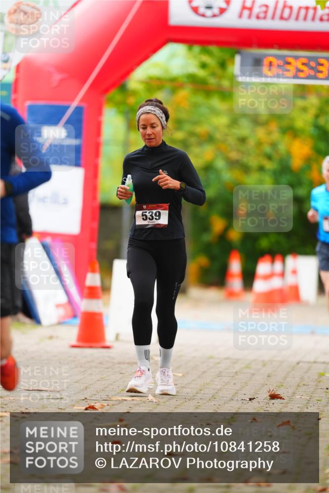 11.10.2026 - Bramfelder Halbmarathon 2026 LAZAROV Photography http://msf.ph/oto/10841258 11.10.2026 10:05:29 Laufen 539, 0, 35, 3 meine-sportfotos.de