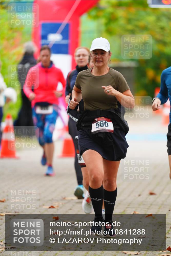 11.10.2026 - Bramfelder Halbmarathon 2026 LAZAROV Photography http://msf.ph/oto/10841288 11.10.2026 10:05:51 Laufen 18, 560 meine-sportfotos.de