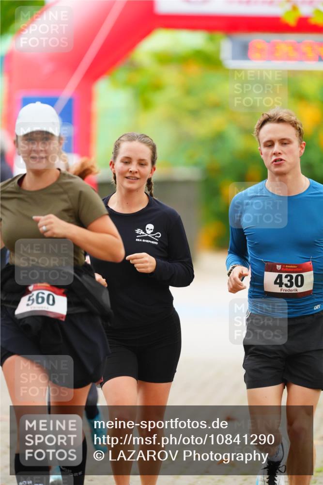11.10.2026 - Bramfelder Halbmarathon 2026 LAZAROV Photography http://msf.ph/oto/10841290 11.10.2026 10:05:52 Laufen 560, 35, 430 meine-sportfotos.de