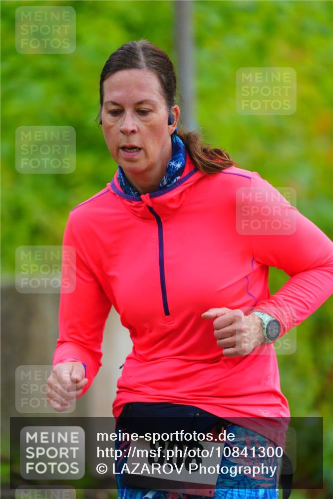 11.10.2026 - Bramfelder Halbmarathon 2026 LAZAROV Photography http://msf.ph/oto/10841300 11.10.2026 10:06:00 Laufen 808 meine-sportfotos.de
