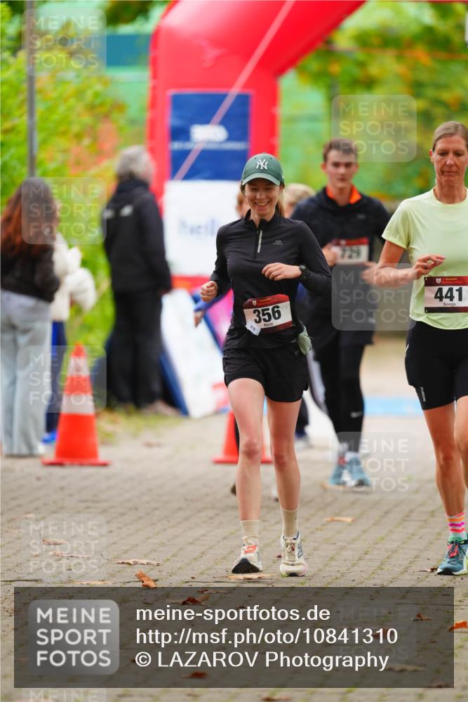 11.10.2026 - Bramfelder Halbmarathon 2026 LAZAROV Photography http://msf.ph/oto/10841310 11.10.2026 10:06:07 Laufen 356, 729, 441 meine-sportfotos.de