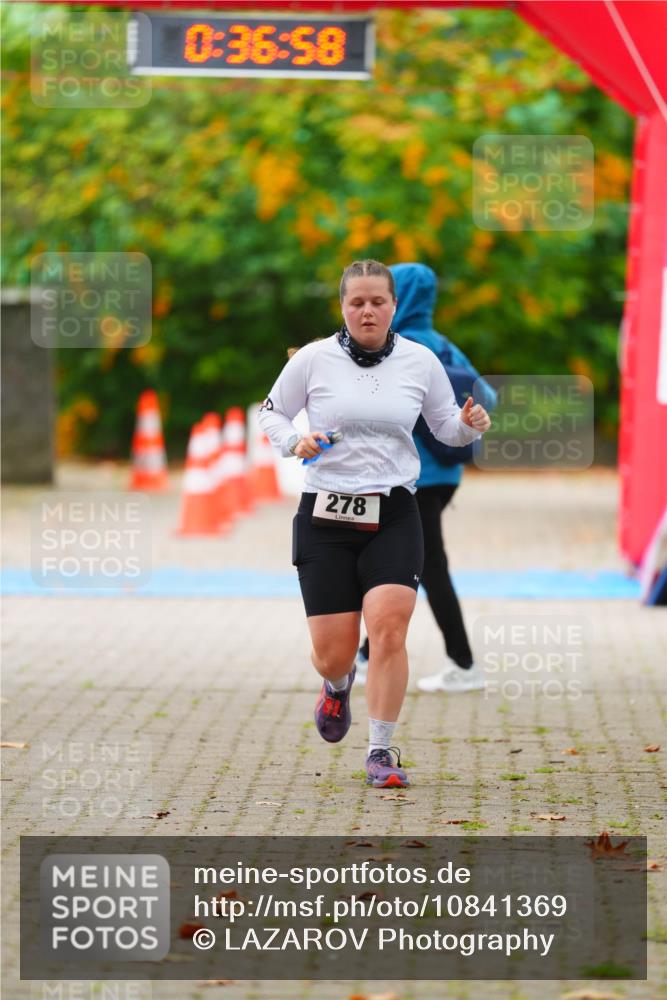 11.10.2026 - Bramfelder Halbmarathon 2026 LAZAROV Photography http://msf.ph/oto/10841369 11.10.2026 10:06:56 Laufen 0, 36, 58, 278 meine-sportfotos.de