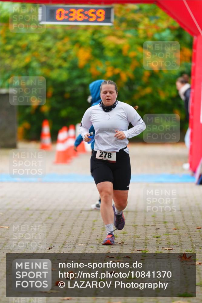11.10.2026 - Bramfelder Halbmarathon 2026 LAZAROV Photography http://msf.ph/oto/10841370 11.10.2026 10:06:57 Laufen 0, 36, 59, 278 meine-sportfotos.de