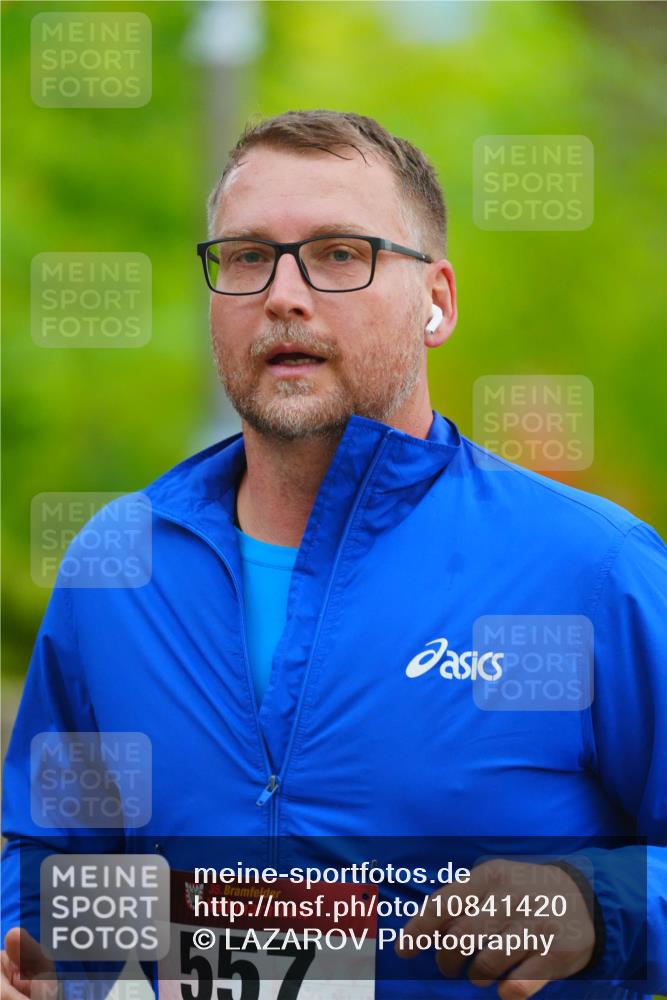 11.10.2026 - Bramfelder Halbmarathon 2026 LAZAROV Photography http://msf.ph/oto/10841420 11.10.2026 10:08:19 Laufen 35, 557 meine-sportfotos.de