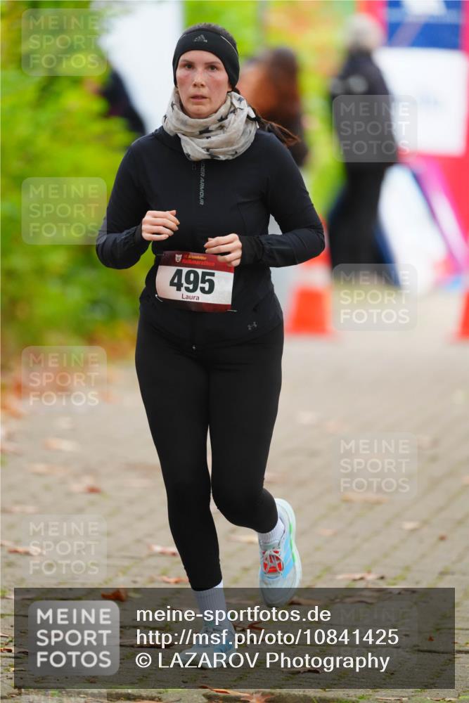 11.10.2026 - Bramfelder Halbmarathon 2026 LAZAROV Photography http://msf.ph/oto/10841425 11.10.2026 10:08:23 Laufen 495 meine-sportfotos.de