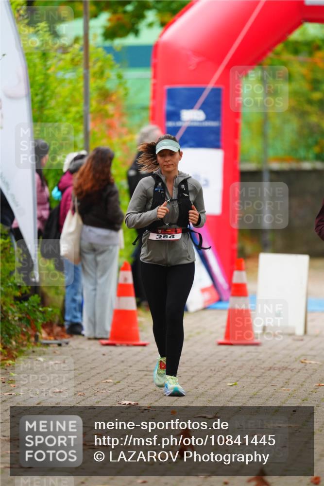 11.10.2026 - Bramfelder Halbmarathon 2026 LAZAROV Photography http://msf.ph/oto/10841445 11.10.2026 10:08:32 Laufen 358 meine-sportfotos.de