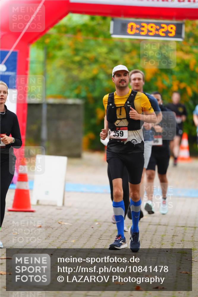 11.10.2026 - Bramfelder Halbmarathon 2026 LAZAROV Photography http://msf.ph/oto/10841478 11.10.2026 10:09:27 Laufen 359, 0, 39, 29 meine-sportfotos.de