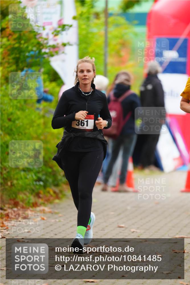 11.10.2026 - Bramfelder Halbmarathon 2026 LAZAROV Photography http://msf.ph/oto/10841485 11.10.2026 10:09:29 Laufen 361 meine-sportfotos.de