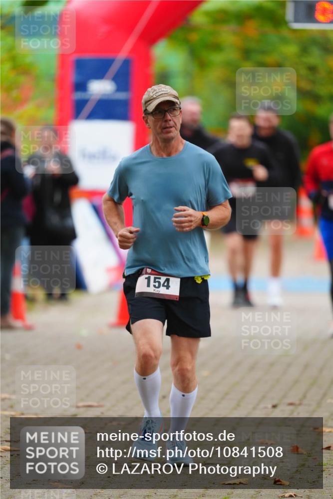 11.10.2026 - Bramfelder Halbmarathon 2026 LAZAROV Photography http://msf.ph/oto/10841508 11.10.2026 10:09:41 Laufen 154 meine-sportfotos.de
