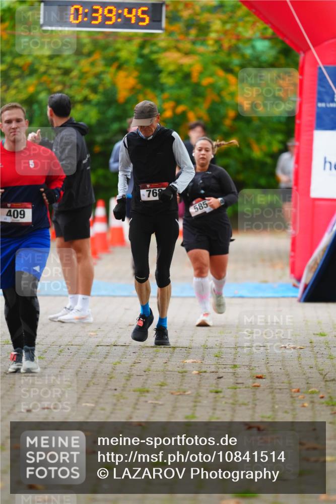 11.10.2026 - Bramfelder Halbmarathon 2026 LAZAROV Photography http://msf.ph/oto/10841514 11.10.2026 10:09:43 Laufen 0, 39, 45, 409, 769, 585 meine-sportfotos.de