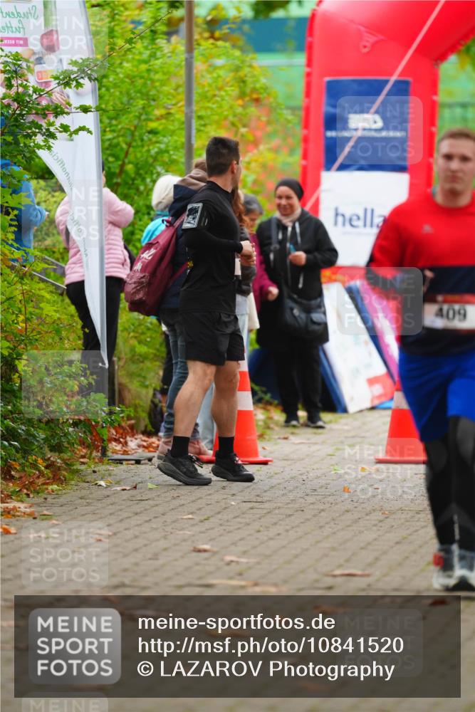 11.10.2026 - Bramfelder Halbmarathon 2026 LAZAROV Photography http://msf.ph/oto/10841520 11.10.2026 10:09:46 Laufen 2, 9338, 409 meine-sportfotos.de