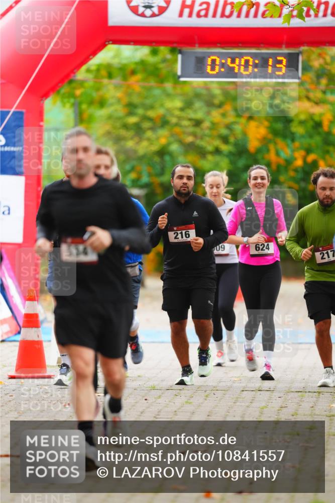 11.10.2026 - Bramfelder Halbmarathon 2026 LAZAROV Photography http://msf.ph/oto/10841557 11.10.2026 10:10:11 Laufen 134, 216, 0, 40, 13, 09, 624, 217 meine-sportfotos.de