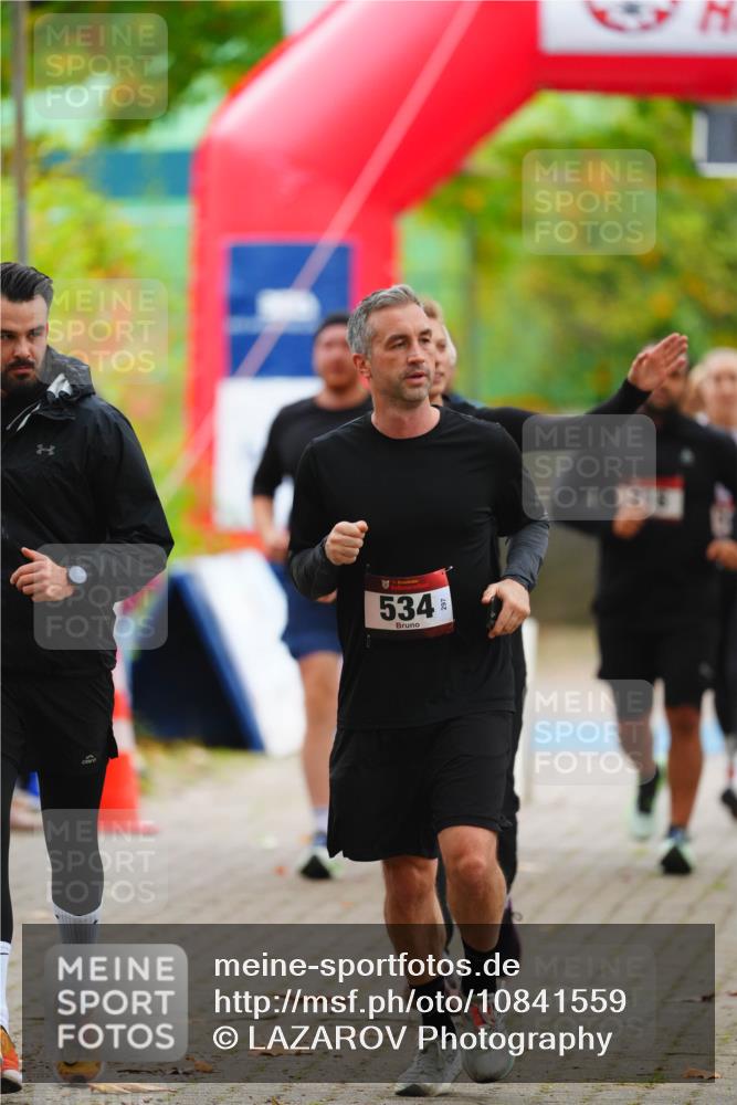 11.10.2026 - Bramfelder Halbmarathon 2026 LAZAROV Photography http://msf.ph/oto/10841559 11.10.2026 10:10:12 Laufen 534 meine-sportfotos.de