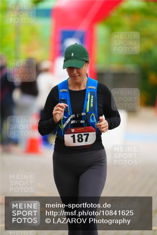 11.10.2026 - Bramfelder Halbmarathon 2026 LAZAROV Photography http://msf.ph/oto/10841625 11.10.2026 10:11:20 Laufen 35, 187 meine-sportfotos.de