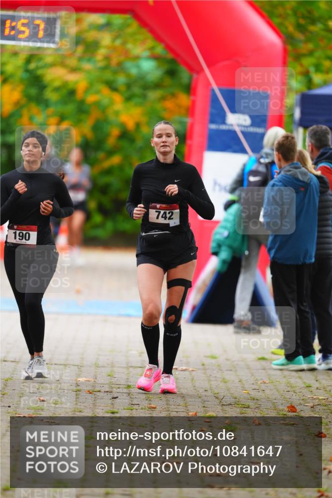 11.10.2026 - Bramfelder Halbmarathon 2026 LAZAROV Photography http://msf.ph/oto/10841647 11.10.2026 10:11:55 Laufen 7, 190, 742 meine-sportfotos.de