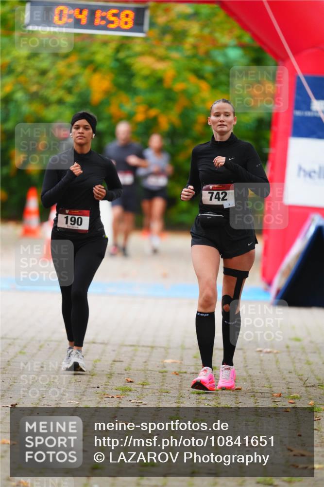 11.10.2026 - Bramfelder Halbmarathon 2026 LAZAROV Photography http://msf.ph/oto/10841651 11.10.2026 10:11:56 Laufen 1, 0, 41, 58, 190, 742 meine-sportfotos.de