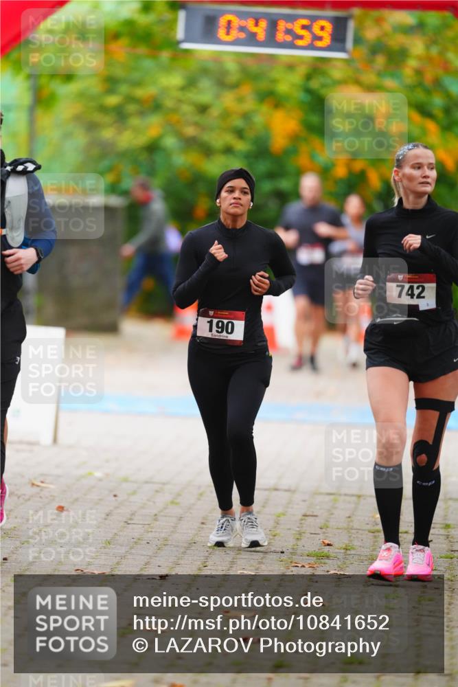 11.10.2026 - Bramfelder Halbmarathon 2026 LAZAROV Photography http://msf.ph/oto/10841652 11.10.2026 10:11:57 Laufen 0, 41, 59, 190, 742 meine-sportfotos.de