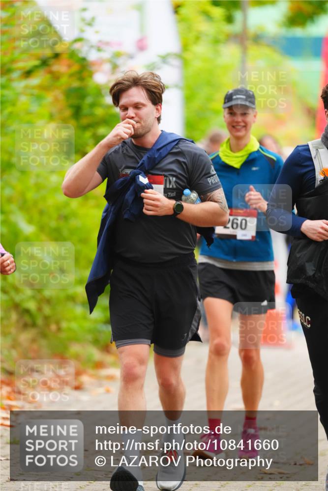 11.10.2026 - Bramfelder Halbmarathon 2026 LAZAROV Photography http://msf.ph/oto/10841660 11.10.2026 10:11:59 Laufen 260 meine-sportfotos.de