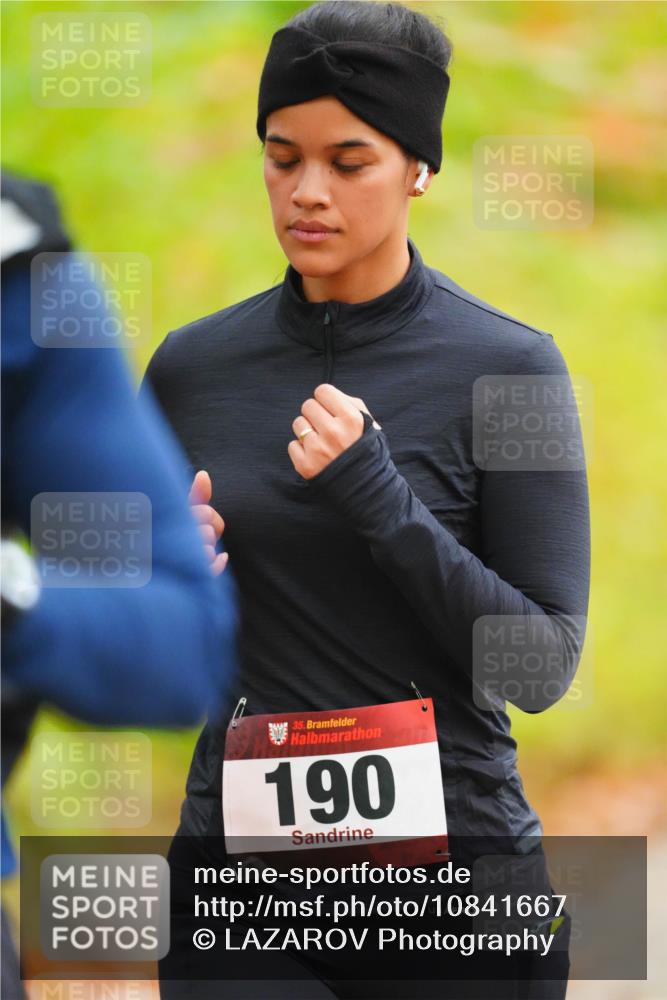 11.10.2026 - Bramfelder Halbmarathon 2026 LAZAROV Photography http://msf.ph/oto/10841667 11.10.2026 10:12:06 Laufen 35, 190 meine-sportfotos.de