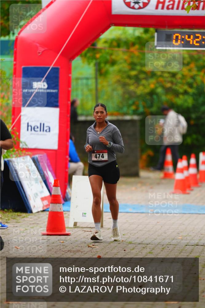 11.10.2026 - Bramfelder Halbmarathon 2026 LAZAROV Photography http://msf.ph/oto/10841671 11.10.2026 10:12:09 Laufen 474, 0, 42 meine-sportfotos.de