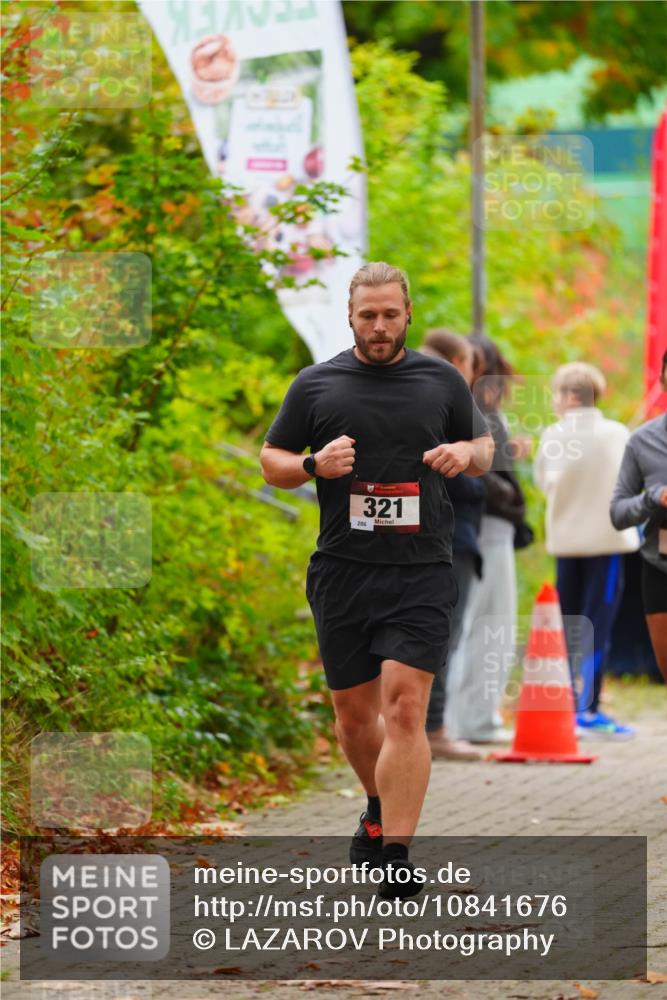 11.10.2026 - Bramfelder Halbmarathon 2026 LAZAROV Photography http://msf.ph/oto/10841676 11.10.2026 10:12:10 Laufen 321, 286 meine-sportfotos.de
