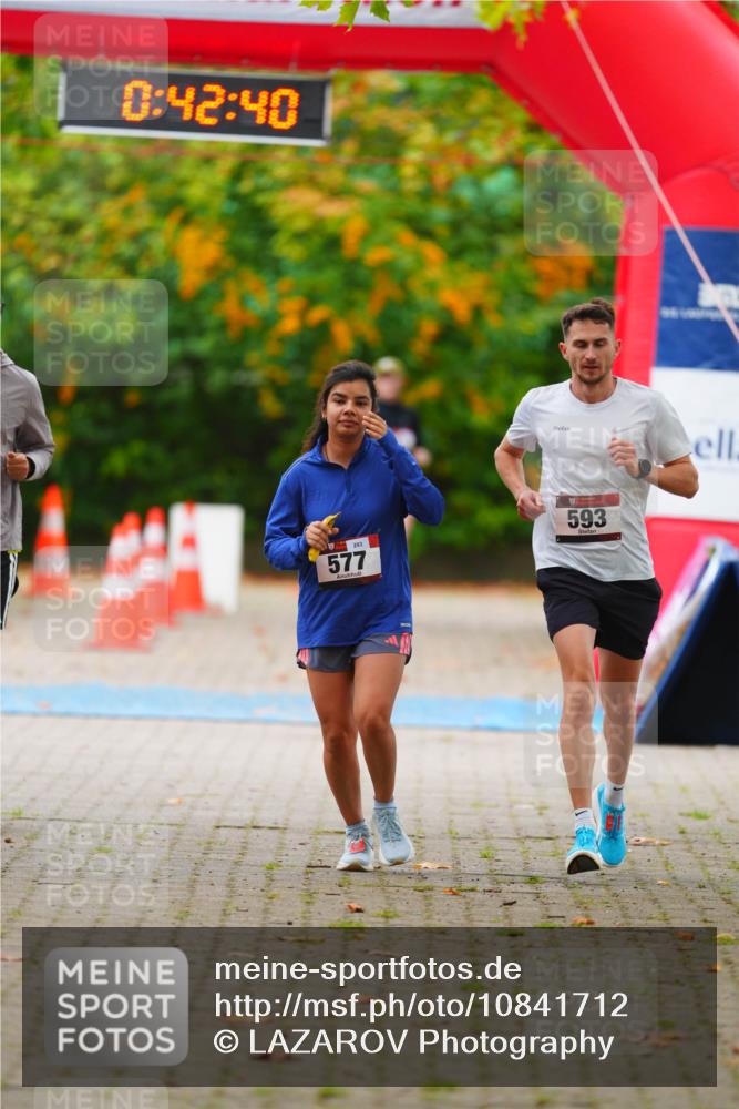 11.10.2026 - Bramfelder Halbmarathon 2026 LAZAROV Photography http://msf.ph/oto/10841712 11.10.2026 10:12:38 Laufen 0, 42, 40, 293, 577, 593 meine-sportfotos.de