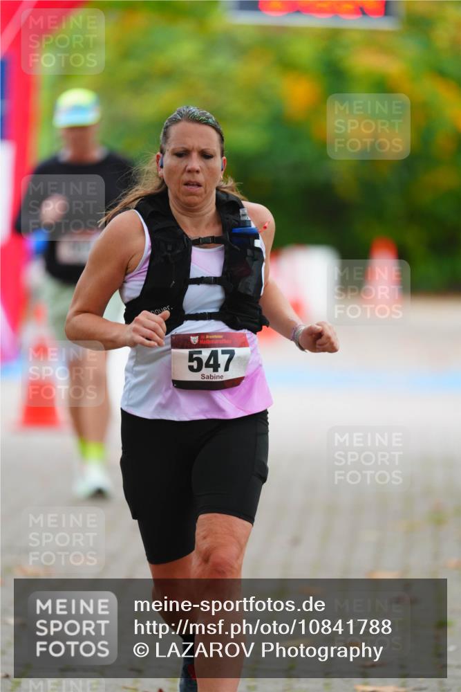 11.10.2026 - Bramfelder Halbmarathon 2026 LAZAROV Photography http://msf.ph/oto/10841788 11.10.2026 10:13:22 Laufen 35, 547 meine-sportfotos.de
