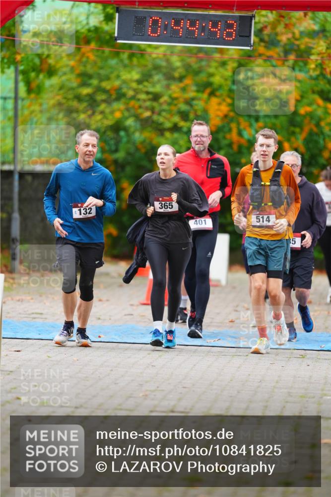 11.10.2026 - Bramfelder Halbmarathon 2026 LAZAROV Photography http://msf.ph/oto/10841825 11.10.2026 10:14:40 Laufen 132, 365, 401, 514, 35 meine-sportfotos.de