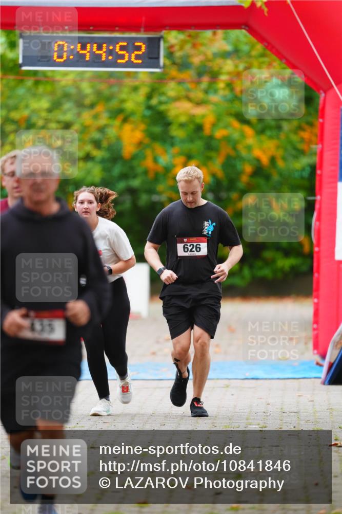 11.10.2026 - Bramfelder Halbmarathon 2026 LAZAROV Photography http://msf.ph/oto/10841846 11.10.2026 10:14:50 Laufen 0, 44, 52, 626 meine-sportfotos.de
