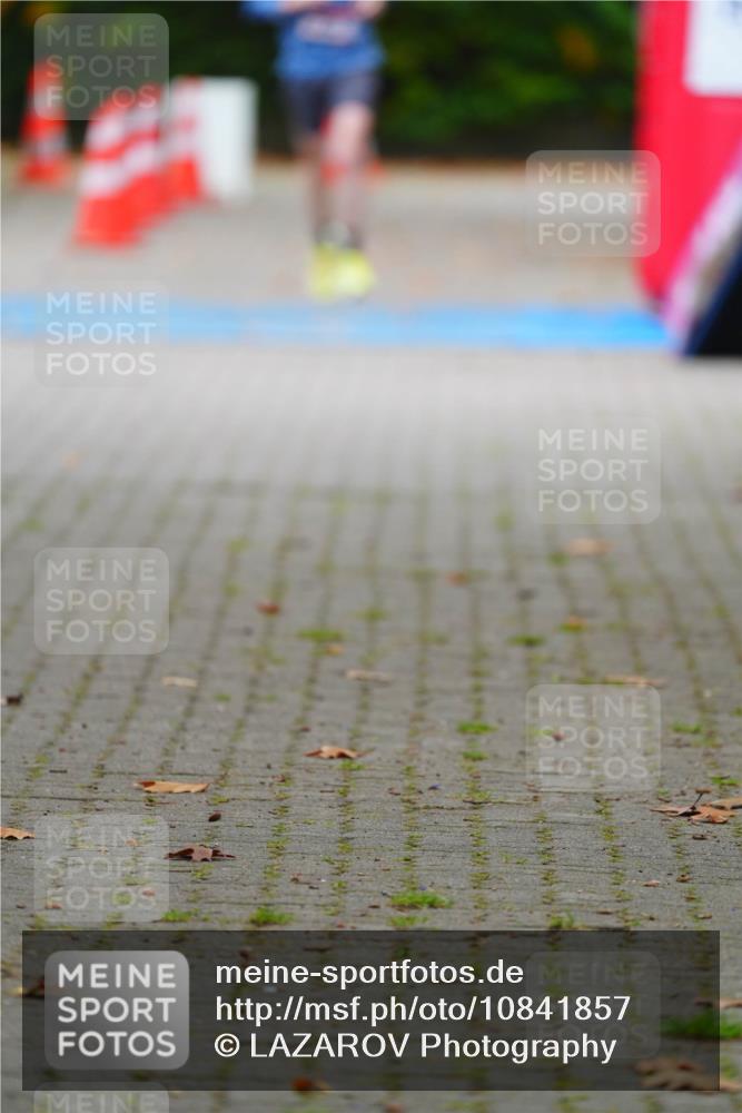 11.10.2026 - Bramfelder Halbmarathon 2026 LAZAROV Photography http://msf.ph/oto/10841857 11.10.2026 10:15:13 Laufen  meine-sportfotos.de