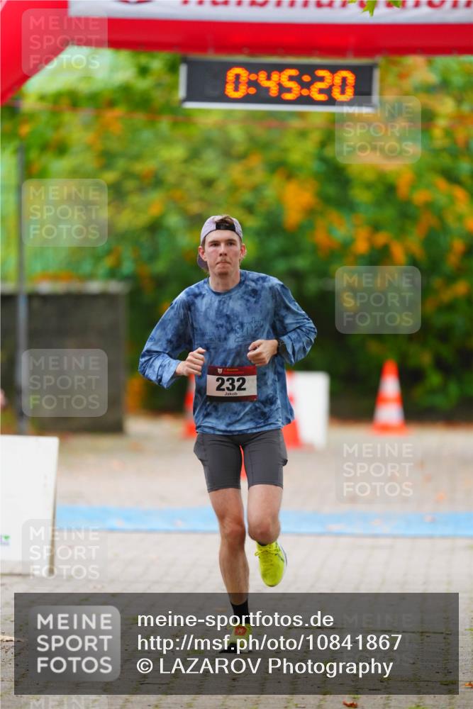 11.10.2026 - Bramfelder Halbmarathon 2026 LAZAROV Photography http://msf.ph/oto/10841867 11.10.2026 10:15:18 Laufen 0, 45, 20, 232 meine-sportfotos.de