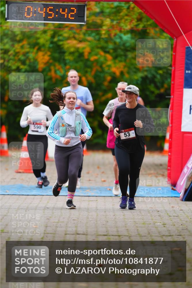 11.10.2026 - Bramfelder Halbmarathon 2026 LAZAROV Photography http://msf.ph/oto/10841877 11.10.2026 10:15:40 Laufen 0, 45, 42, 590, 53 meine-sportfotos.de