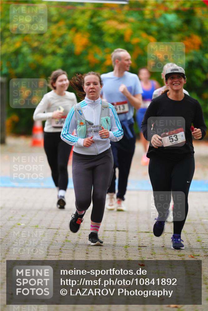 11.10.2026 - Bramfelder Halbmarathon 2026 LAZAROV Photography http://msf.ph/oto/10841892 11.10.2026 10:15:45 Laufen 513, 53 meine-sportfotos.de