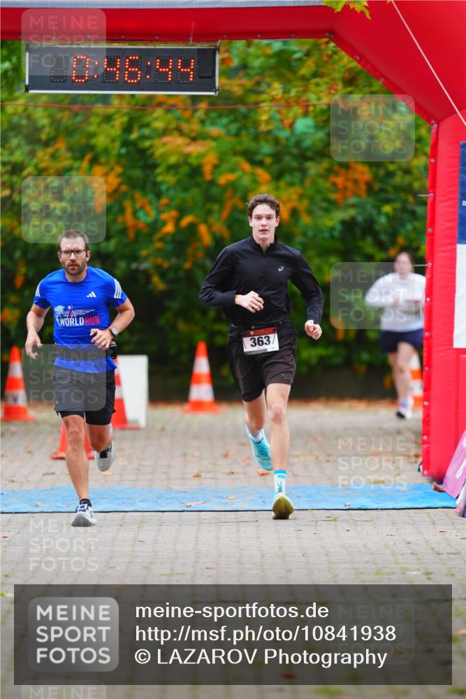 11.10.2026 - Bramfelder Halbmarathon 2026 LAZAROV Photography http://msf.ph/oto/10841938 11.10.2026 10:16:42 Laufen 363 meine-sportfotos.de