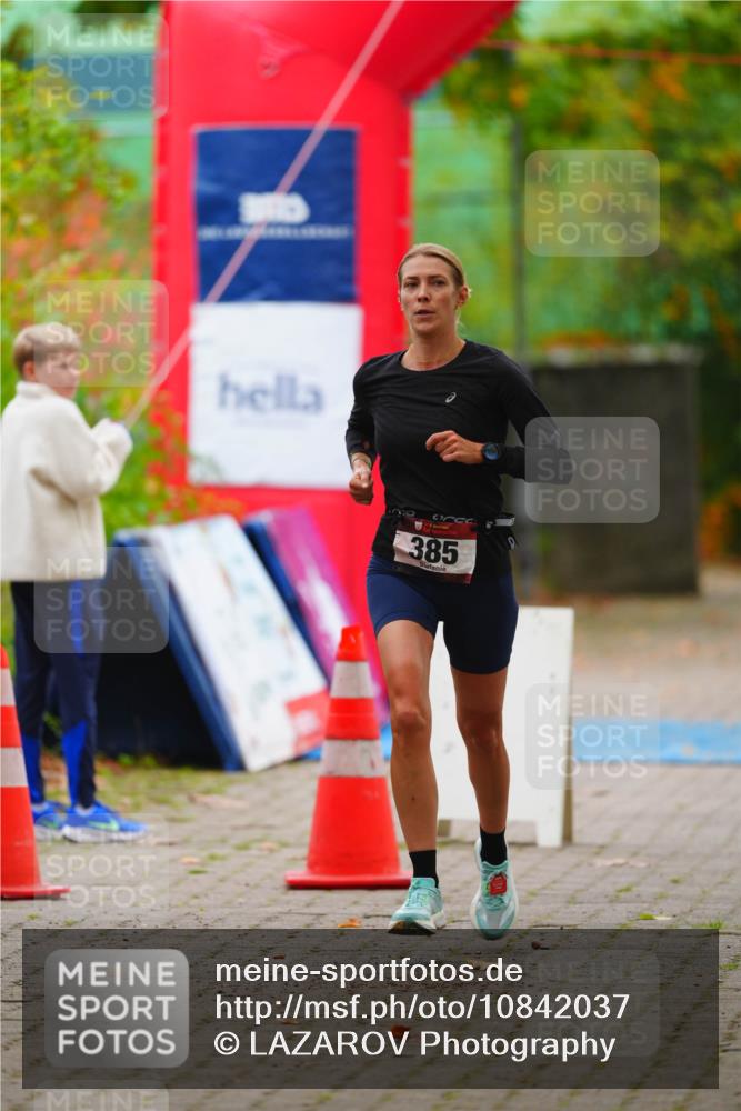 11.10.2026 - Bramfelder Halbmarathon 2026 LAZAROV Photography http://msf.ph/oto/10842037 11.10.2026 10:18:07 Laufen 385, 57 meine-sportfotos.de